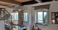 Sori splendido appartamento su due livelli affacciato sul mare